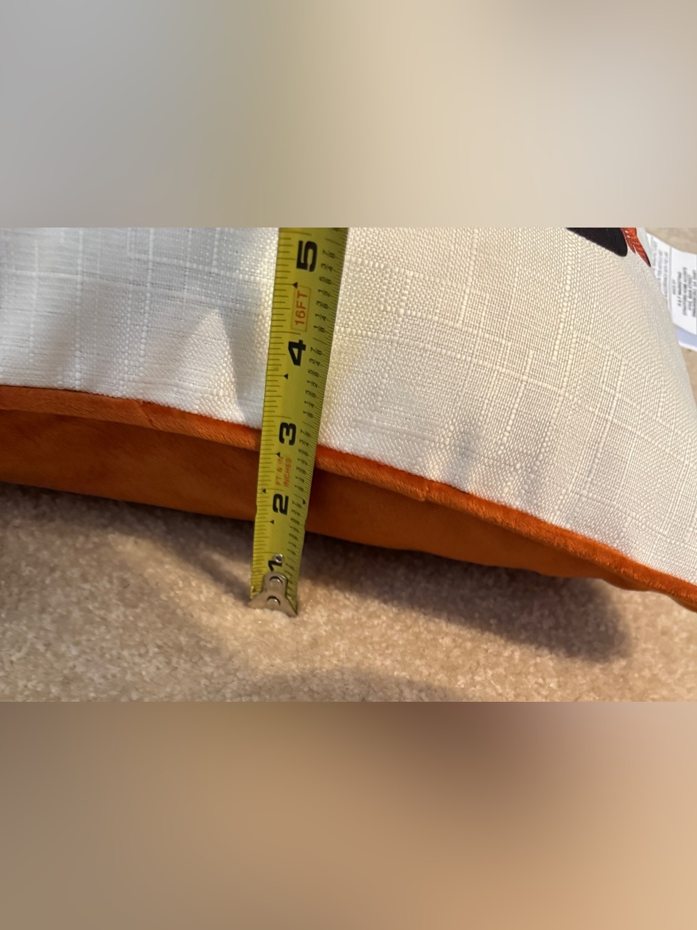 NWT Set of 2 Plaid Pumpkin Truck Accent Pillow - Orange - Picture 7 of 7